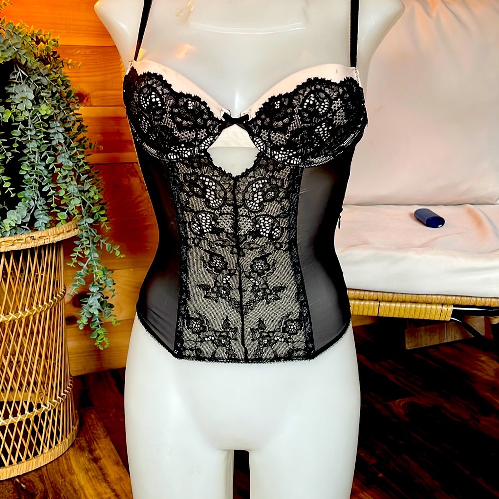 Victoria’s Secret 32A